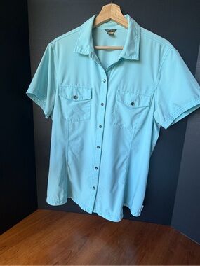 Eddie Bauer Women’s charming Light Aqua Short-Sleeve Button-Down Shirt. XL $15